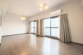 ●丸美ロイヤル港