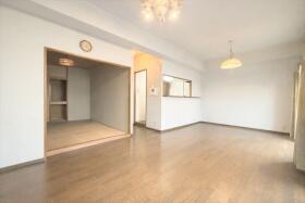 ●丸美ロイヤル港