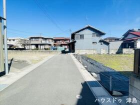 ●津島市皆戸町　建築条件なし土地