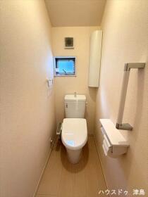 ●愛西市渕高町蔭島　中古一戸建て