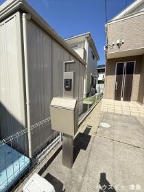 ●愛西市渕高町蔭島　中古一戸建て