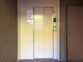 ●グローリアスヒルズ走井山公園壱番館