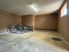 ●グローリアスヒルズ走井山公園壱番館