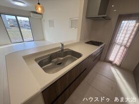 ●大治町東條砂島　中古一戸建て