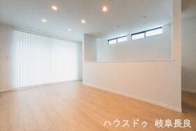 ●岐阜市北一色9丁目　中古一戸建て