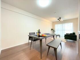 パークシティ鳥見　A棟