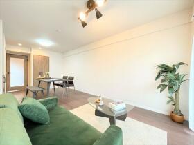 パークシティ鳥見　A棟