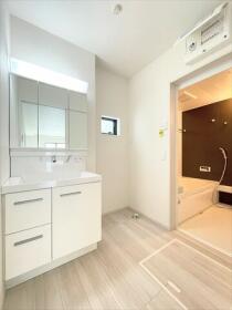 LIGARE名古屋市西区花原町1期　全2棟　1号棟　新築一戸建て