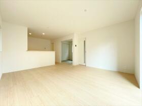 クレイドルガーデン名古屋市西区比良第16　全5棟　3号棟　新築一戸建て