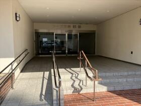 コープ野村織部