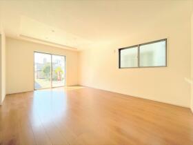 Terrechez名古屋市西区児玉2期　全2棟　3号棟　新築一戸建て