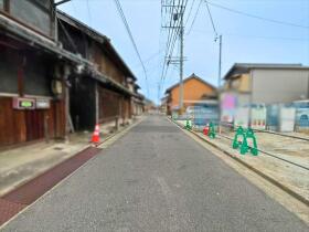 リナージュ鈴鹿市白子2丁目01期　全1棟　新築一戸建て