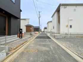 リナージュ鈴鹿市長太新町2丁目第1期　全5棟　2号棟　新築一戸建て