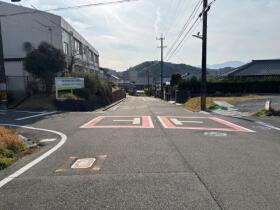 ●四日市市笹川3丁目　建築条件なし土地