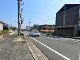 ●四日市市青葉町　建築条件なし土地