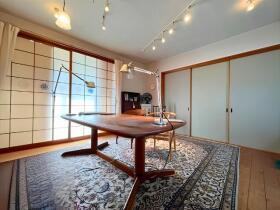 ●四日市市西日野町　中古一戸建て