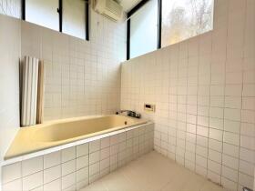 ●四日市市西日野町　中古一戸建て