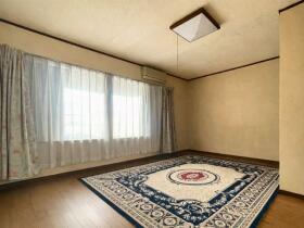 ●いなべ市員弁町東一色字丁田浦　中古一戸建て