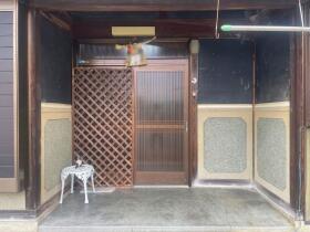 ●いなべ市員弁町東一色字丁田浦　中古一戸建て