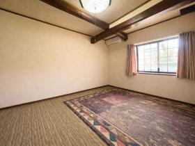 ●いなべ市員弁町東一色字丁田浦　中古一戸建て