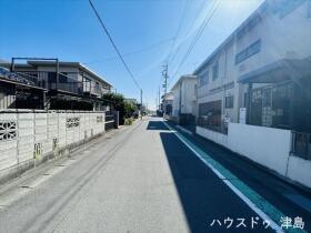 ●津島市牛田町字江南　建築条件なし土地