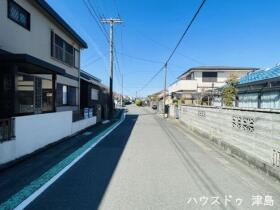 ●津島市牛田町字江南　建築条件なし土地