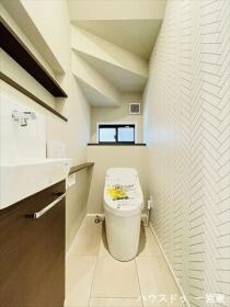 一宮市猿海道2丁目　全６棟　2号棟　新築一戸建て