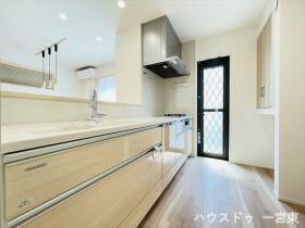 一宮市猿海道2丁目　全６棟　3号棟　新築一戸建て