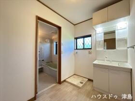 津島市中地町２丁目　中古一戸建て