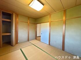 津島市中地町２丁目　中古一戸建て