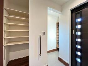 タマタウンあかつき台　全2棟　1号棟　新築一戸建て