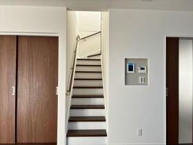 タマタウンあかつき台　全2棟　1号棟　新築一戸建て