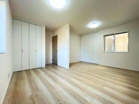 桑名市片町　新築一戸建て