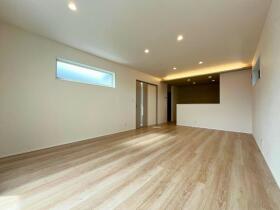 桑名市片町　新築一戸建て