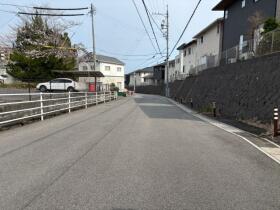 ●四日市市小古曽4丁目　建築条件なし土地