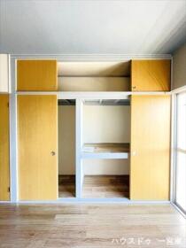 中島コーポラス