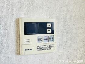 中島コーポラス