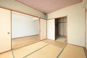 ●一光ハイツ山王Ａ棟