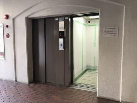 ●一光ハイツ山王Ａ棟