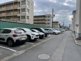 港楽ハイツ１号館