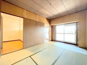 港楽ハイツ１号館