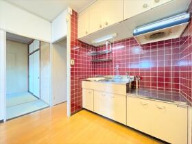 港楽ハイツ１号館