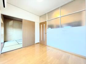 港楽ハイツ１号館