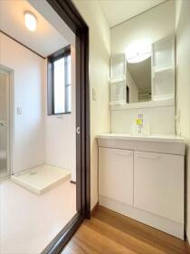 名古屋市中川区中野新町3丁目　中古一戸建て