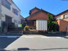 四日市市富田浜町　建築条件なし土地