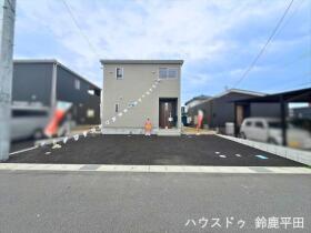 クレイドルガーデン鈴鹿市長太栄町第4　2号棟　新築一戸建て
