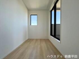 クレイドルガーデン鈴鹿市長太新町第4　1号棟　新築一戸建て