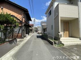 一宮市小信中島字宮前　中古一戸建て