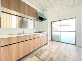 名古屋市中川区烏森町字四反畑　中古一戸建て