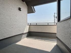 ●四日市市山城町　中古一戸建て